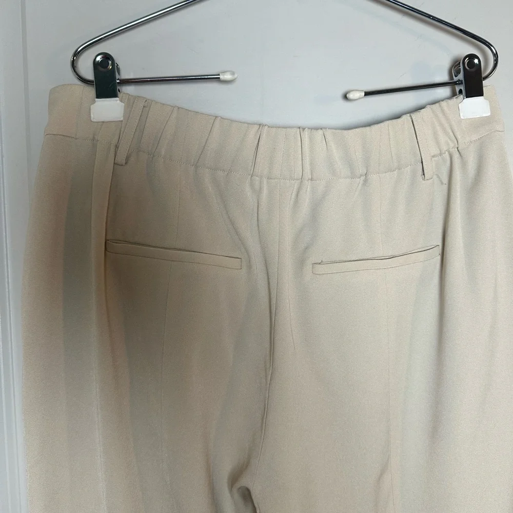 Vince Ankle Pull On Pleated Straight Leg Lightweight Cream Pants, Large - Picture 6 of 10